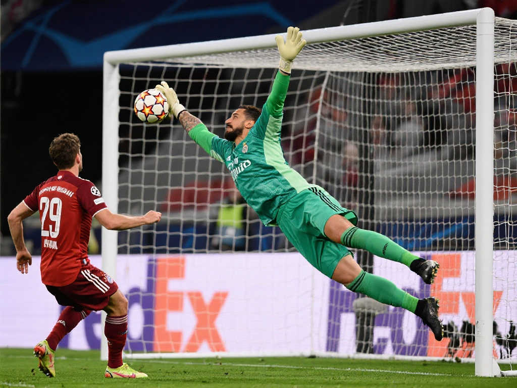 人荣誉加身 人荣誉加身